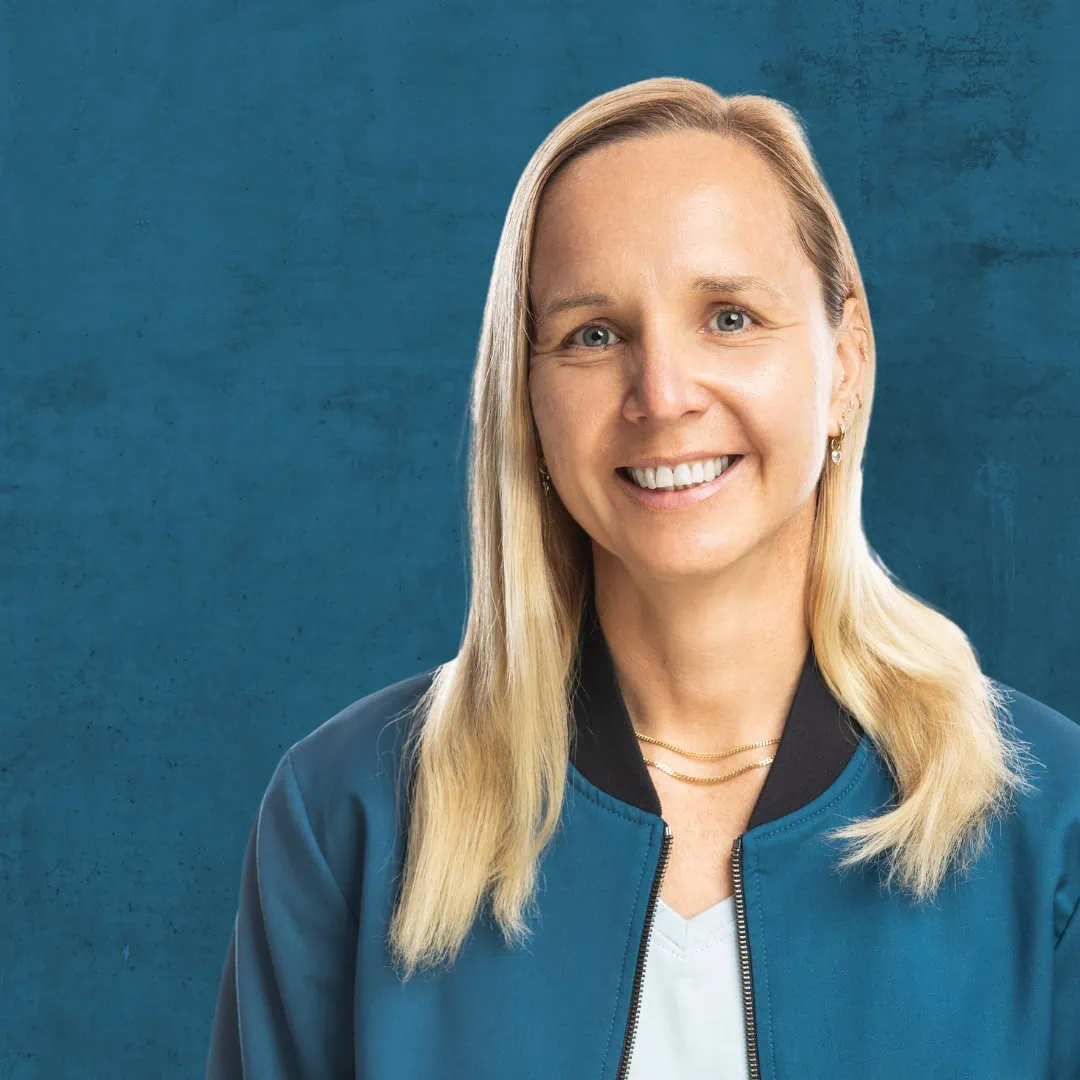 Ein Bild von Conny, einem Teil des Teams der ERFOLGSVISIONÄRE in Dresden.